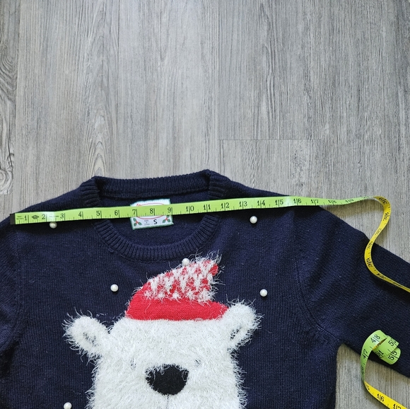 COPY - "UGLY" CHRISTMAS SWEATER, that's actually cute!!... size S - Picture 5 of 9